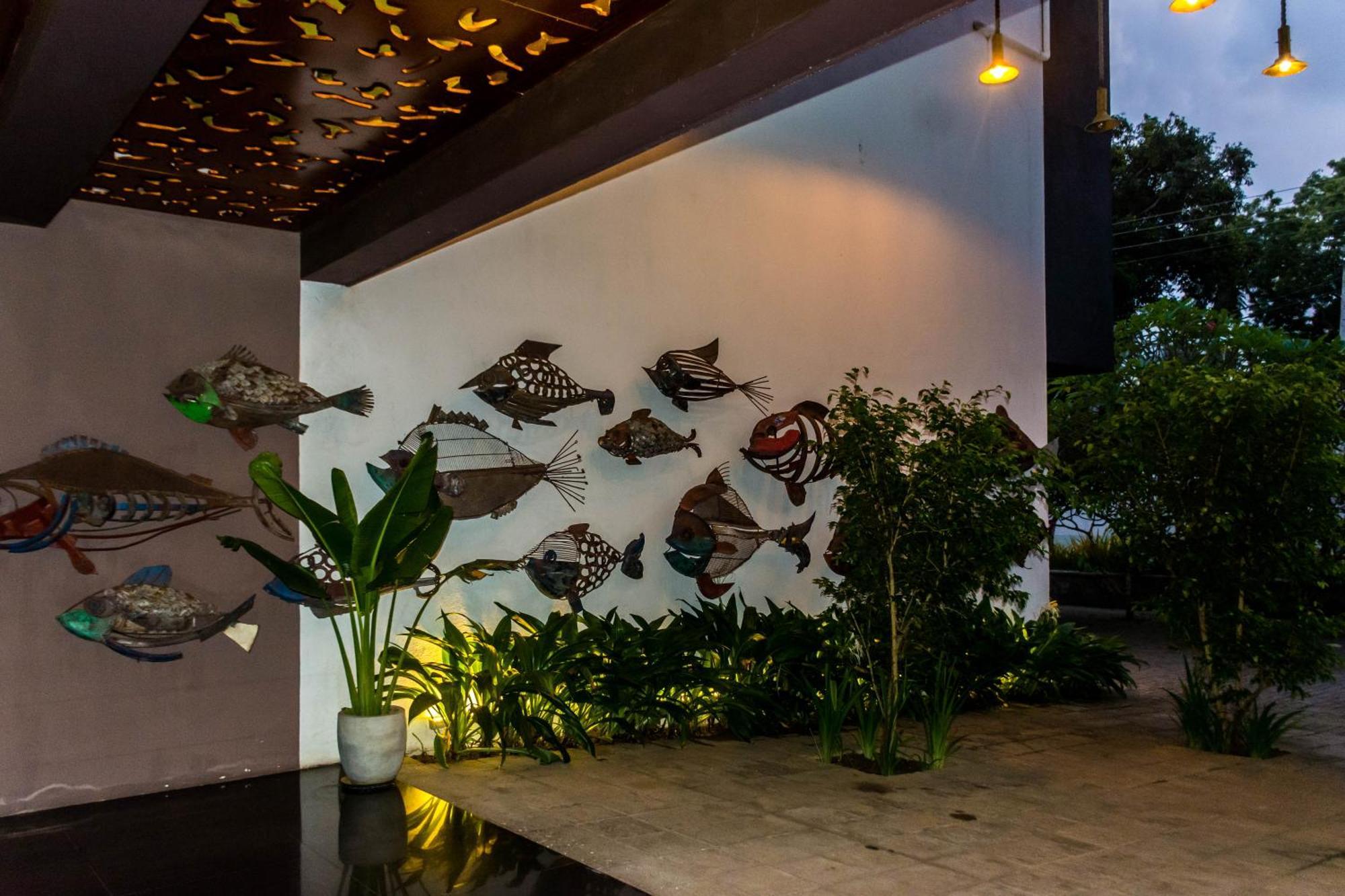 Golden Pearl Tangalle Beach Hambantota Bagian luar foto