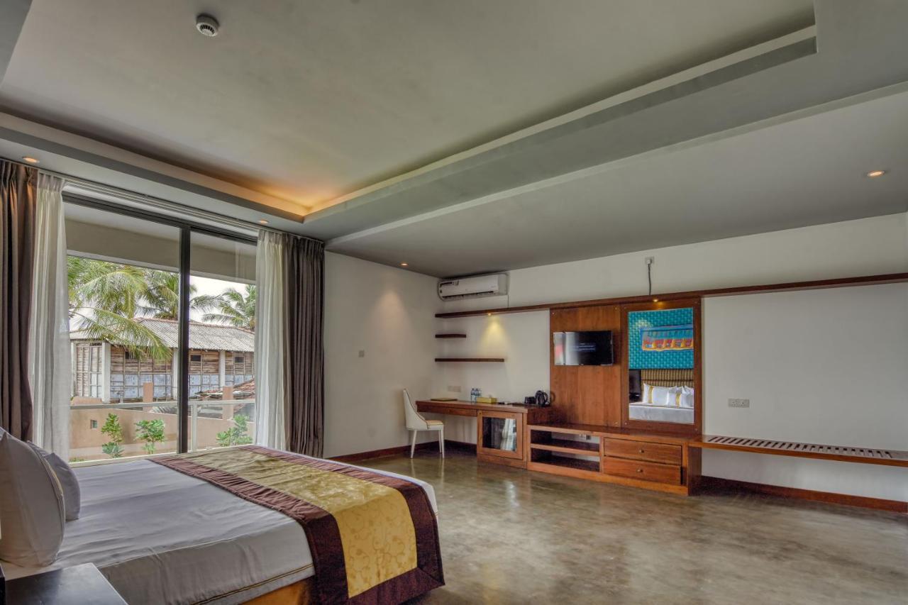 Golden Pearl Tangalle Beach Hambantota Bagian luar foto